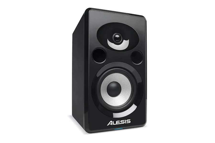 recension-av-alesis-elevate-6