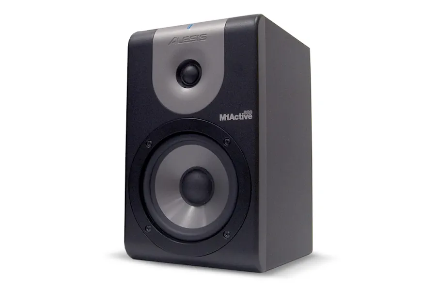 recension-av-alesis-m1-active-520