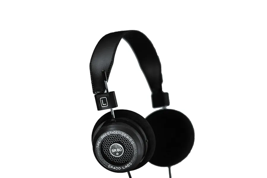 recension-av-grado-sr80e