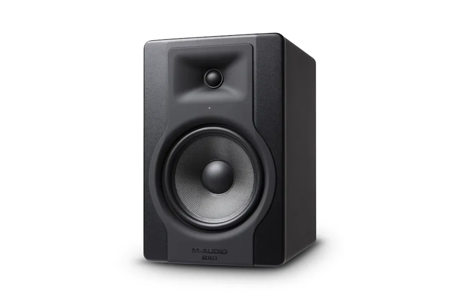 recension-av-m-audio-bx8-d3