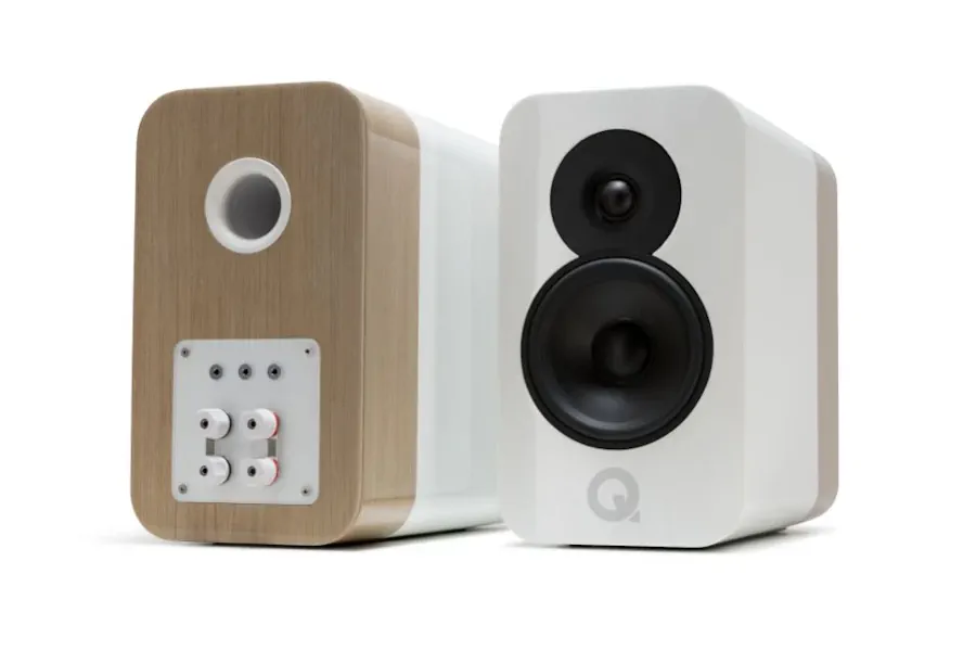 recension-av-q-acoustics-concept-300