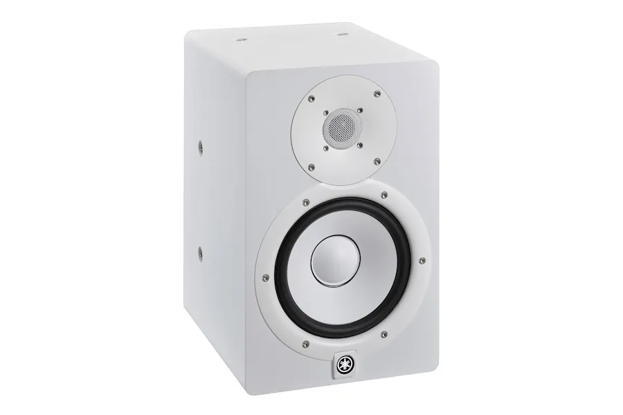 recension-av-yamaha-hs7I