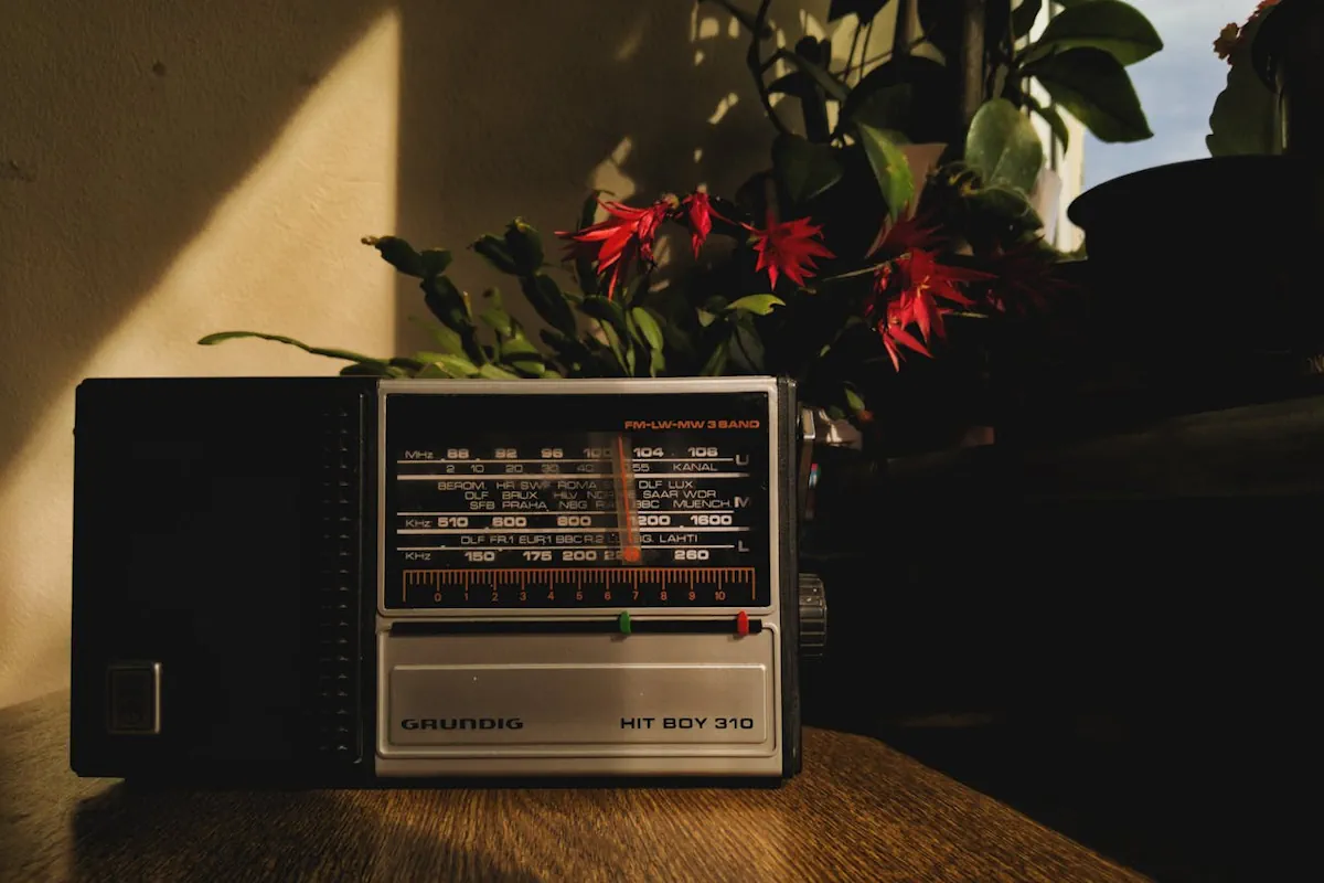 batteridriven radio i beredskap i hemmet